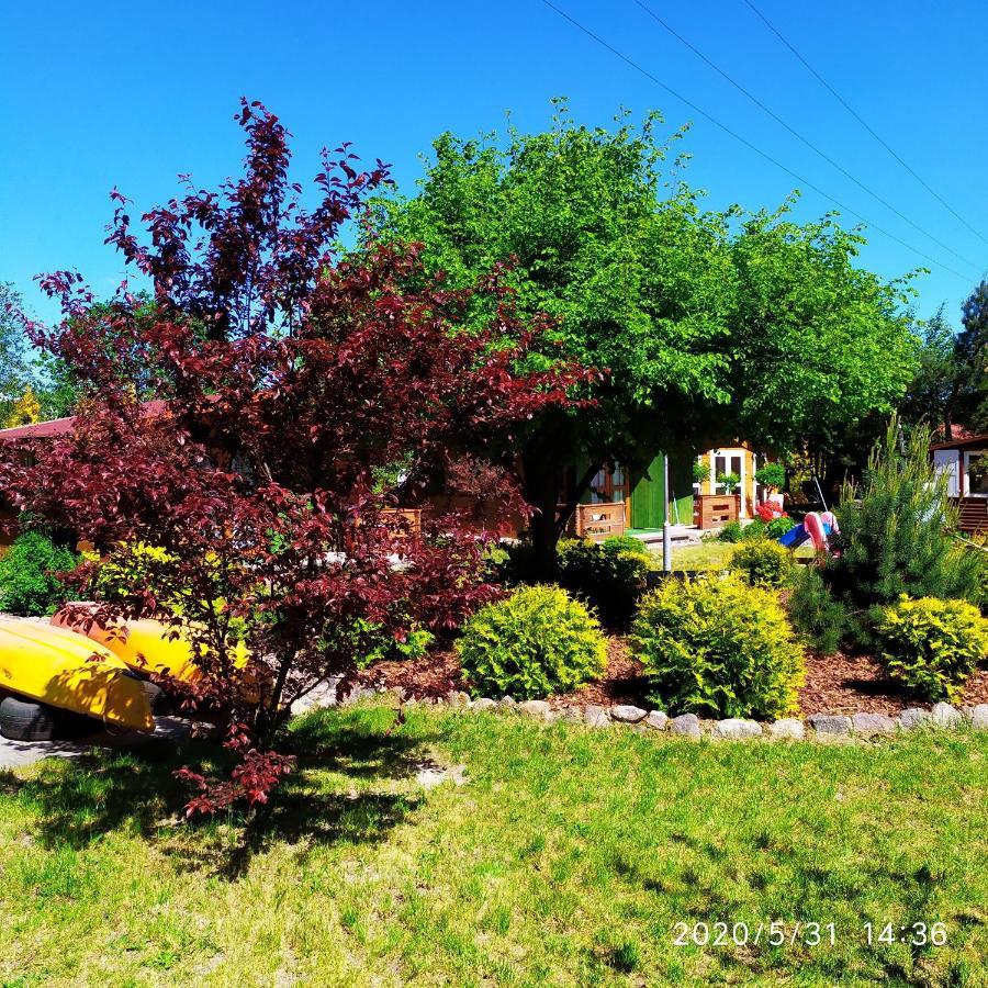 Hotel Osrodek Wypoczynkowy W Jeleniu à Borne Sulinowo Extérieur photo